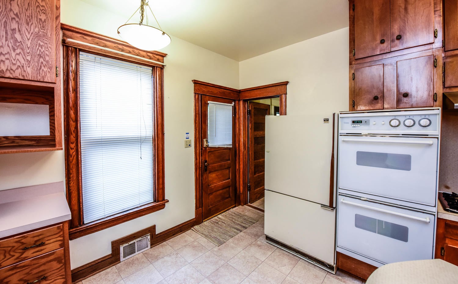 Kitchen - 800 5th Street Northeast