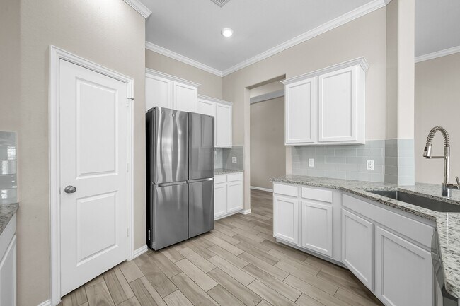 Building Photo - 2372 Old Stone Dr