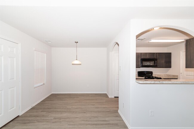 Building Photo - 22326 Porter Mountain Trl