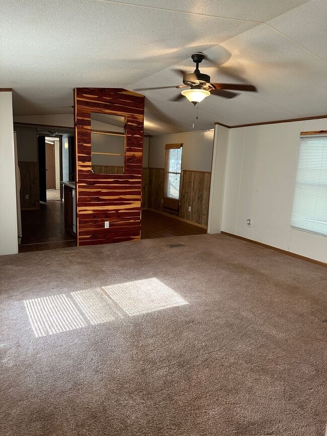 Building Photo - Owner financing only
