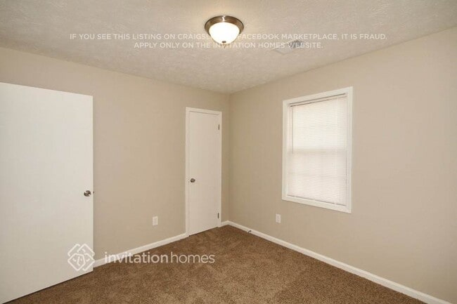 Building Photo - 4210 Burgundy Way