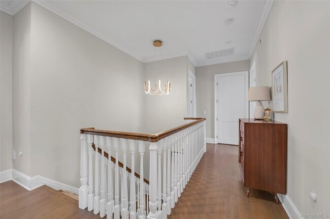 Building Photo - 402 Grist Mill Cir