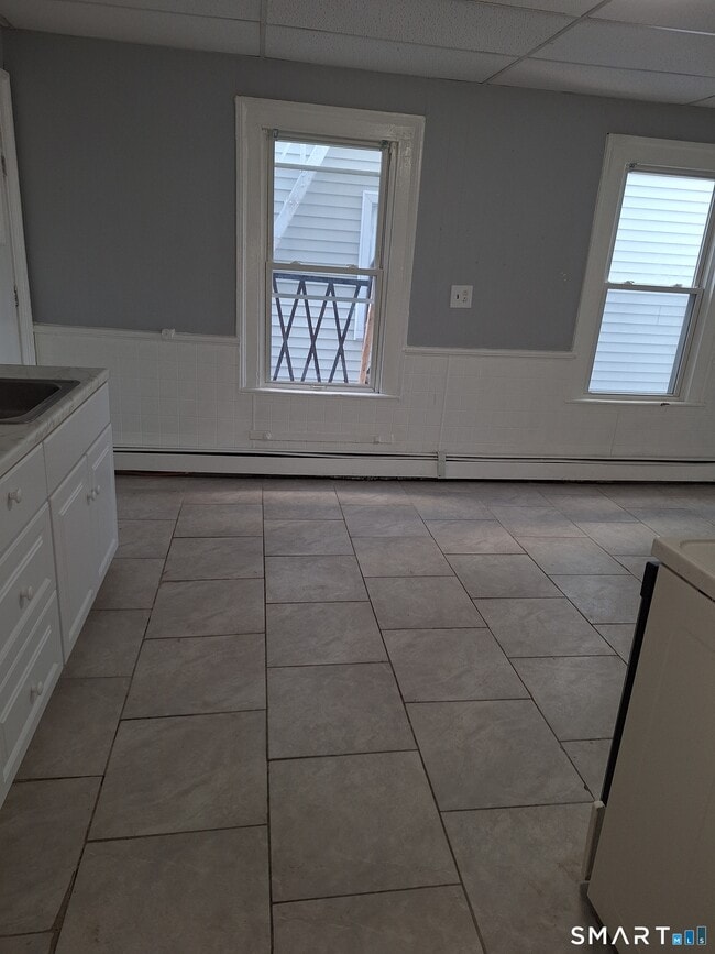 Building Photo - 199 Saltonstall Ave