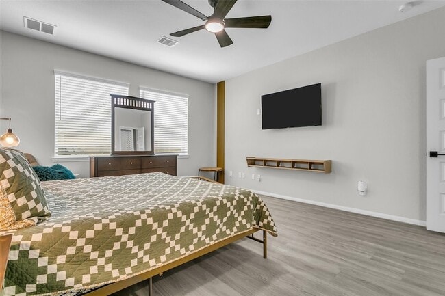 Building Photo - 5338 CJ Walker Ln