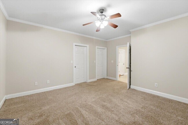 Building Photo - 728 Markhams Dr