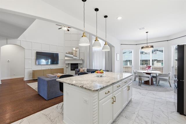 Building Photo - 1515 Nighthawk Ln