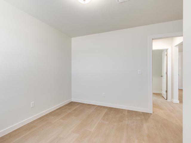 Building Photo - 1702 Highland Loop