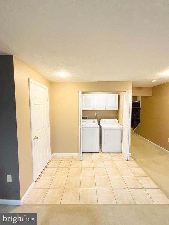 Building Photo - 404 Potomac Hills Dr