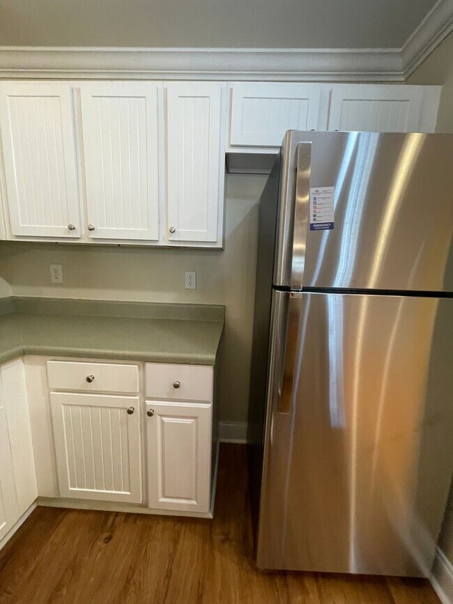 Building Photo - 07-212 Warrior