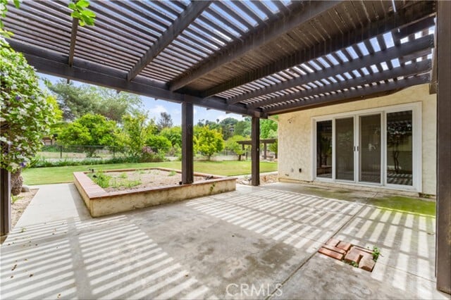 Building Photo - 2128 Valle Dr