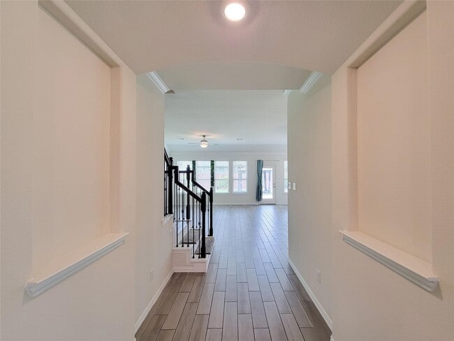Building Photo - 28638 Monarch Cliffs Dr