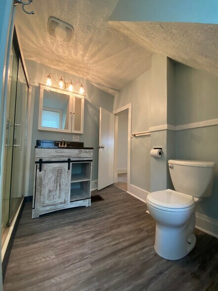 Bathroom 1 sink area - 952 Grant St