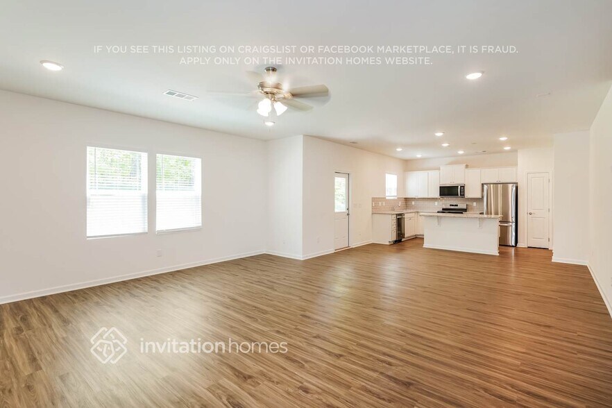 Building Photo - 341 Brook Ave