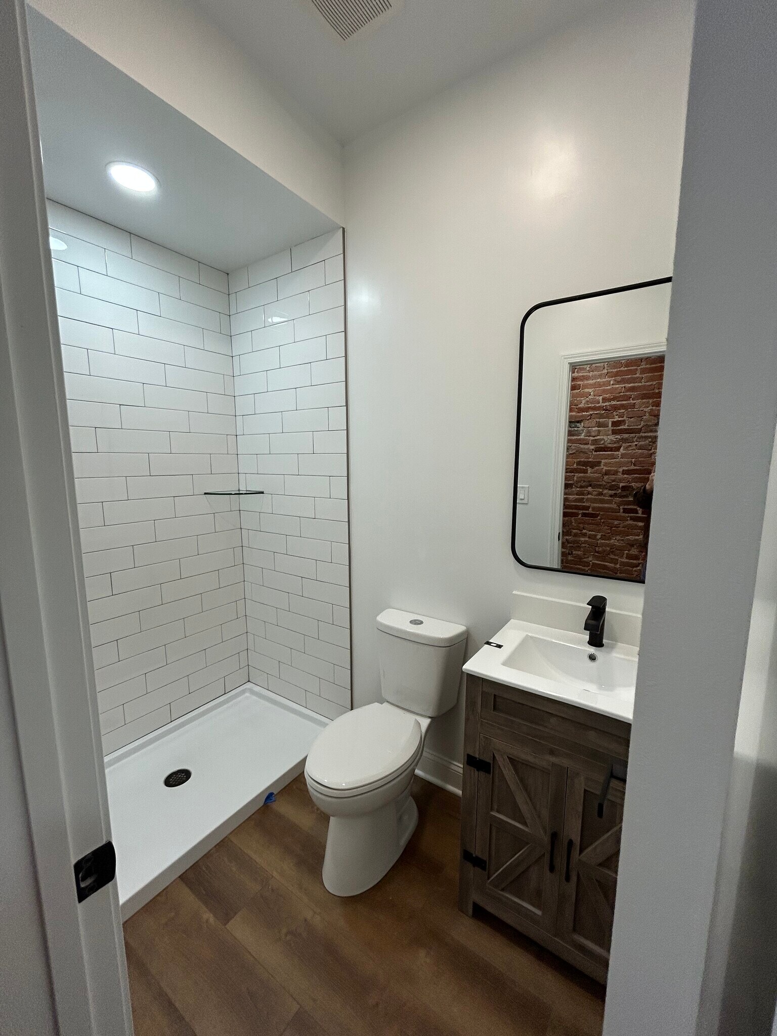 Building Photo - 1042 Edmondson Ave