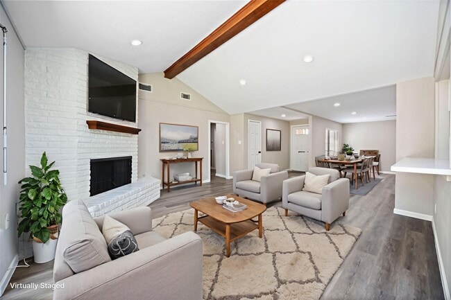 Building Photo - 8826 Tanager St