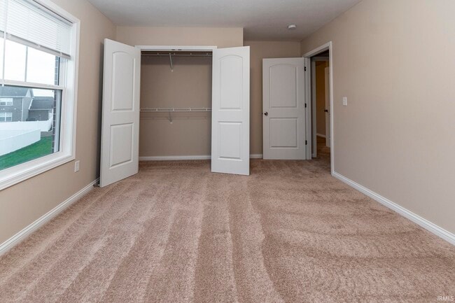 Building Photo - 5621 Camden Dr