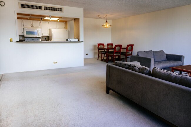 Building Photo - 2240 Kuhio Ave.