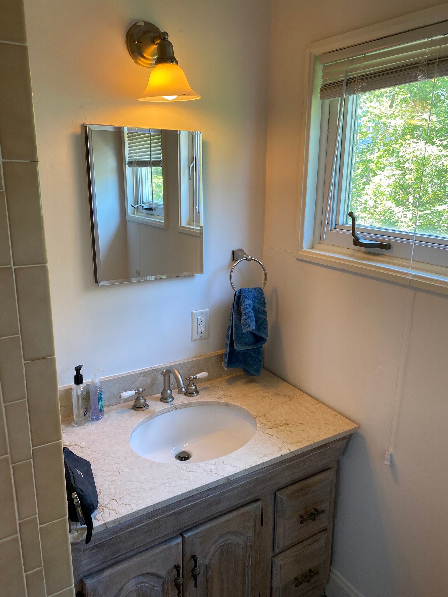 Building Photo - 90 Chandler St