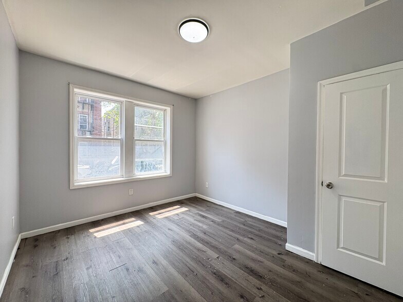 122 Wade St 1 - 126 Wade St
