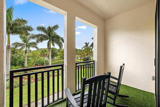 Building Photo - 12514 Gross Pointe Dr