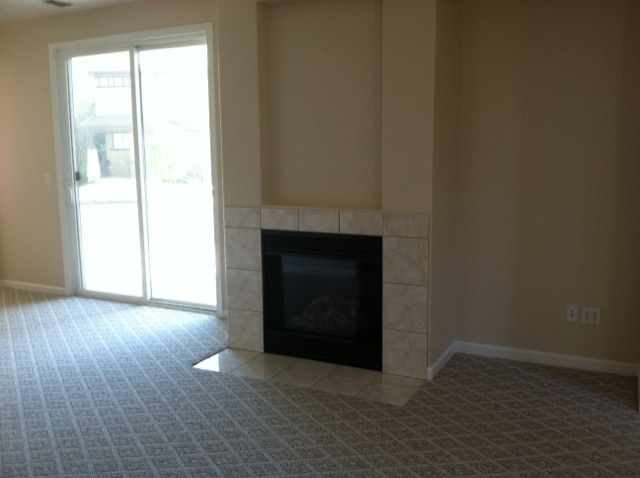 Building Photo - 772 Montecito Ct