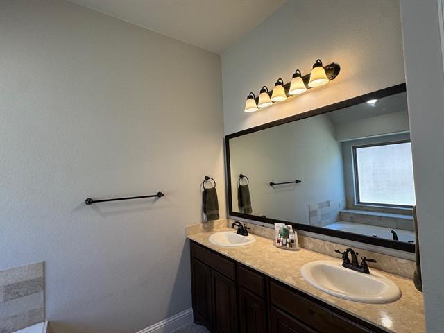 Building Photo - 144 Landsdale Cir