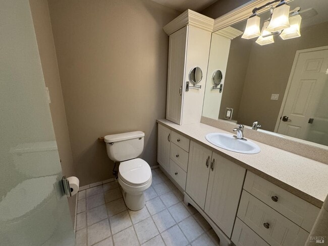 Building Photo - 1060 Los Gamos Rd