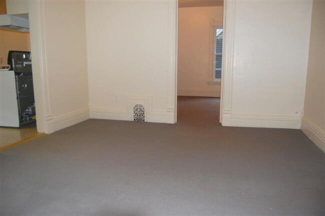 Building Photo - Energy Efficient 2 Bedroom One Block From ...
