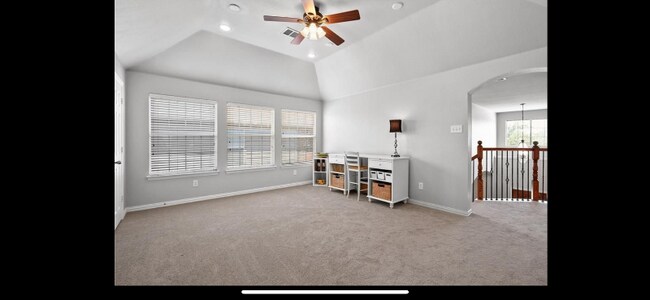 Building Photo - 961 Noble Ave