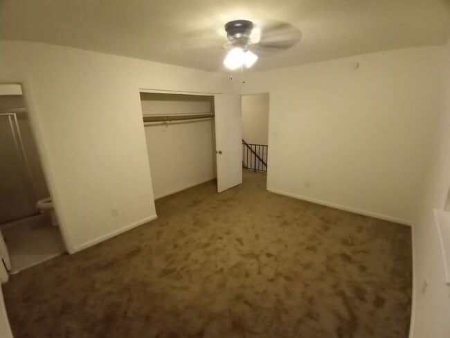 Building Photo - Three bedroom two and one half bath end unit townhome