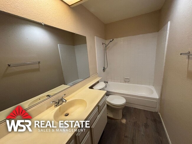 Building Photo - Clean 3 Bedroom Riverside Home Near Poly High and Victoria Ave with HOA Pool and 2-Car Garage