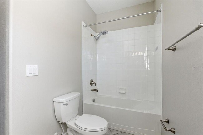 Building Photo - 11014 Little Blue Heron Dr