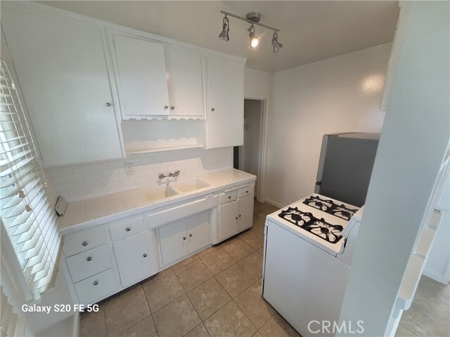 Building Photo - 7263 W Manchester Ave