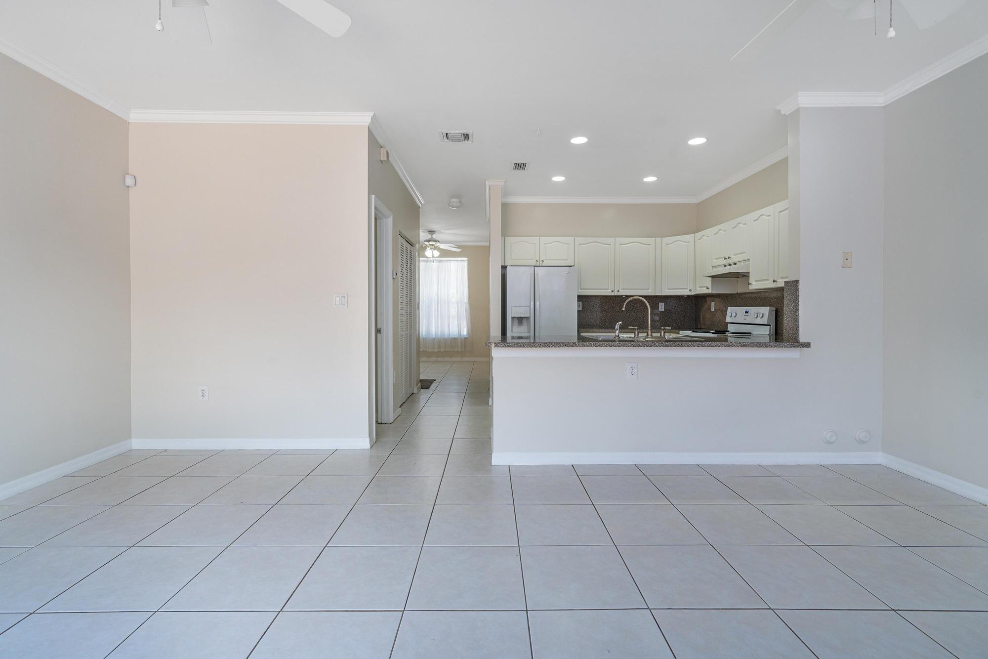 Building Photo - 9135 SW 203rd Ter