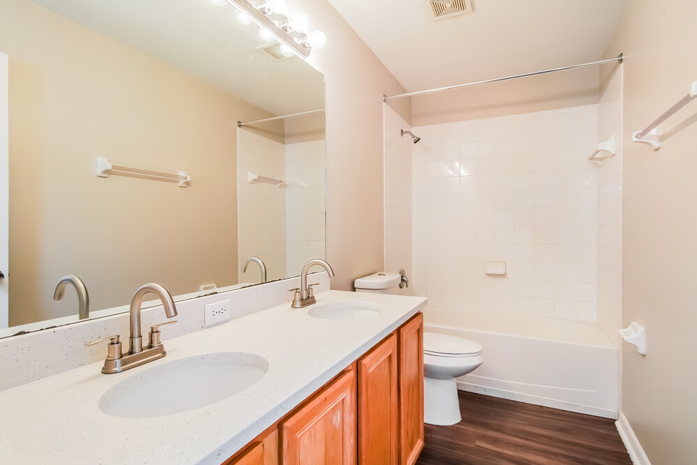 Building Photo - 1401 Punta Gorda Dr