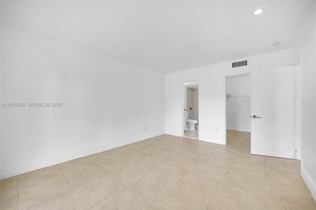 Building Photo - 7483 SW 82nd St
