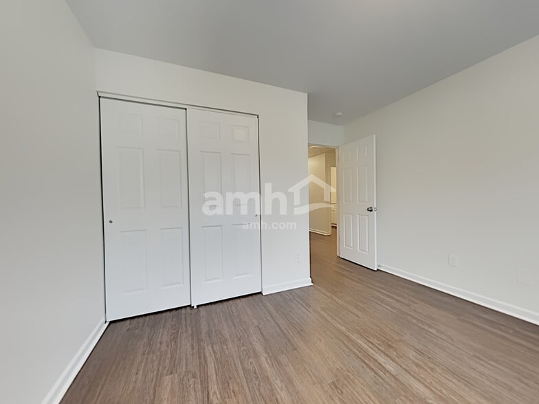 Building Photo - 709 Averasboro Dr