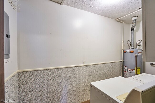 Building Photo - 939 Kirkwall Dr