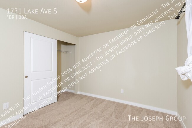 Building Photo - 1731 Lake Ave S