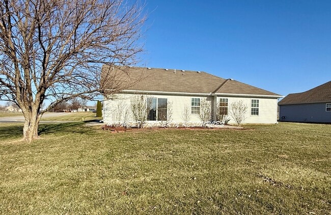 Building Photo - 3 Bedroom Ranch No Steps! | Midwest Property Resources, LLC