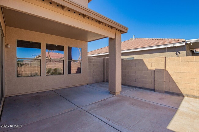 Building Photo - 1310 E Beth Dr