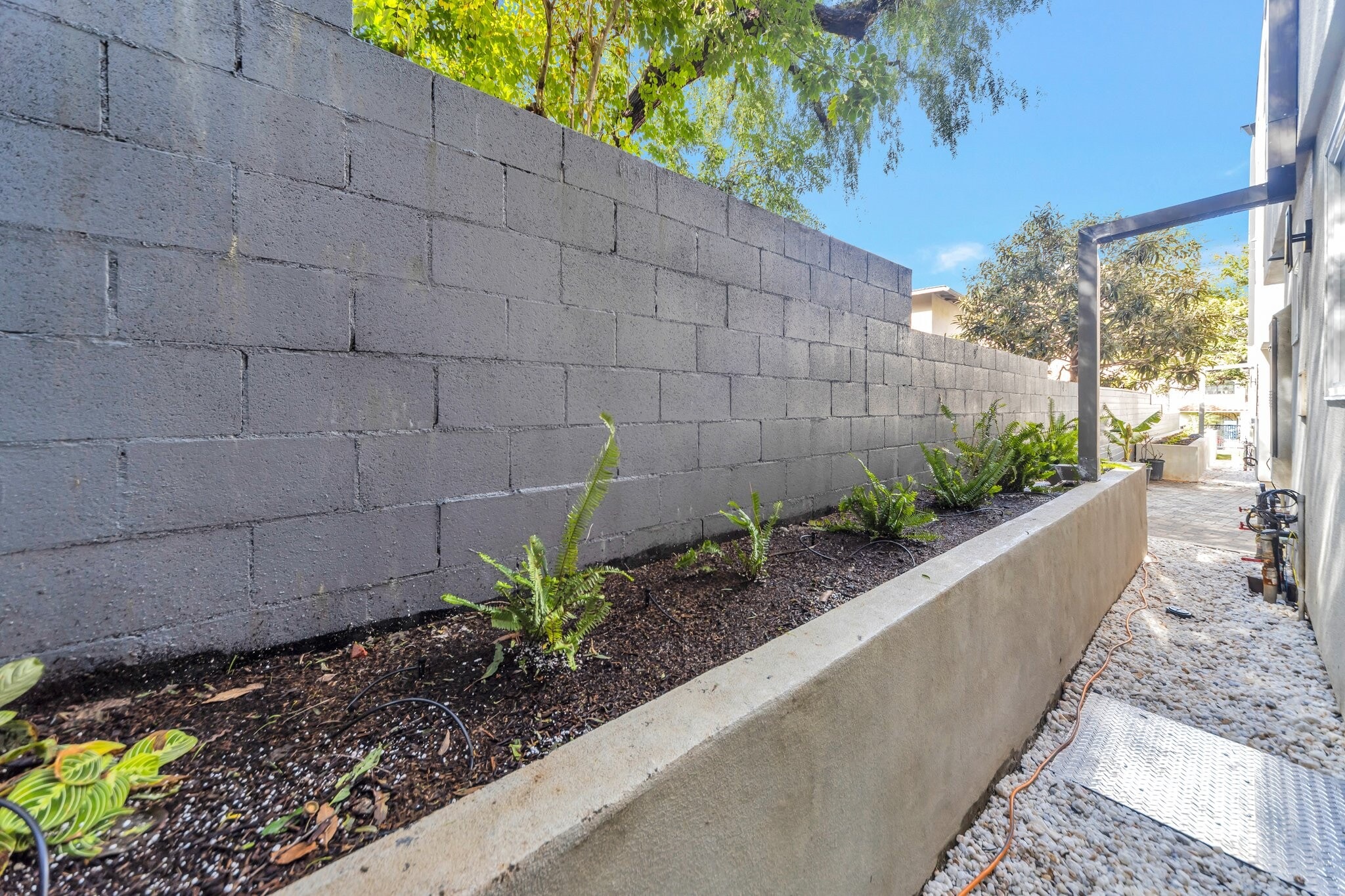 Building Photo - 7108 Ramsgate Ave