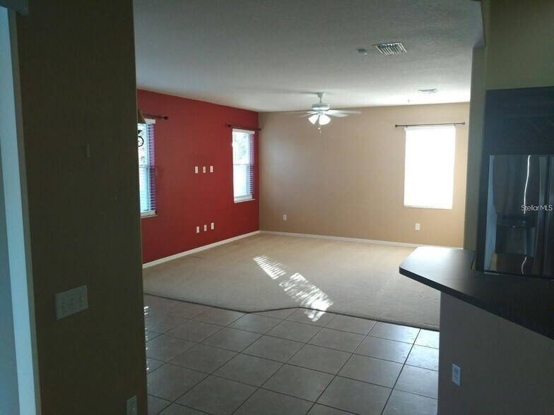 Building Photo - 5804 Justicia Loop
