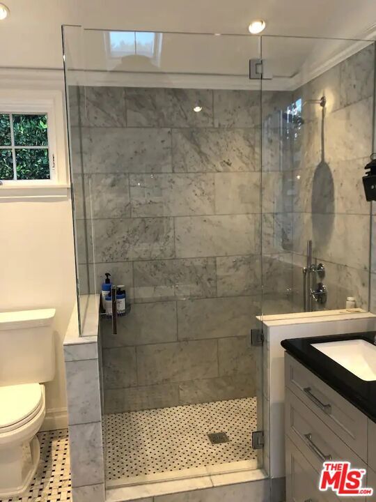 Building Photo - 1972 Stearns Dr