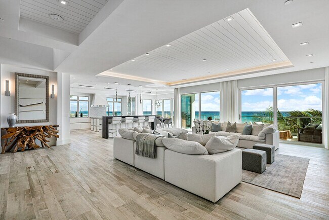 Building Photo - 5003 Old Ocean Blvd