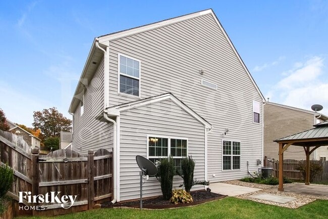 Building Photo - 2958 Mirasol Ct