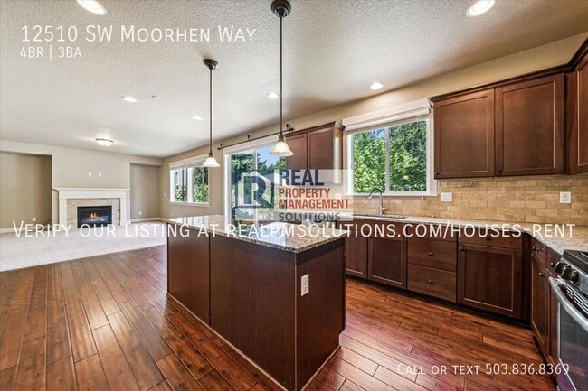 Building Photo - 12510 SW Moorhen Way