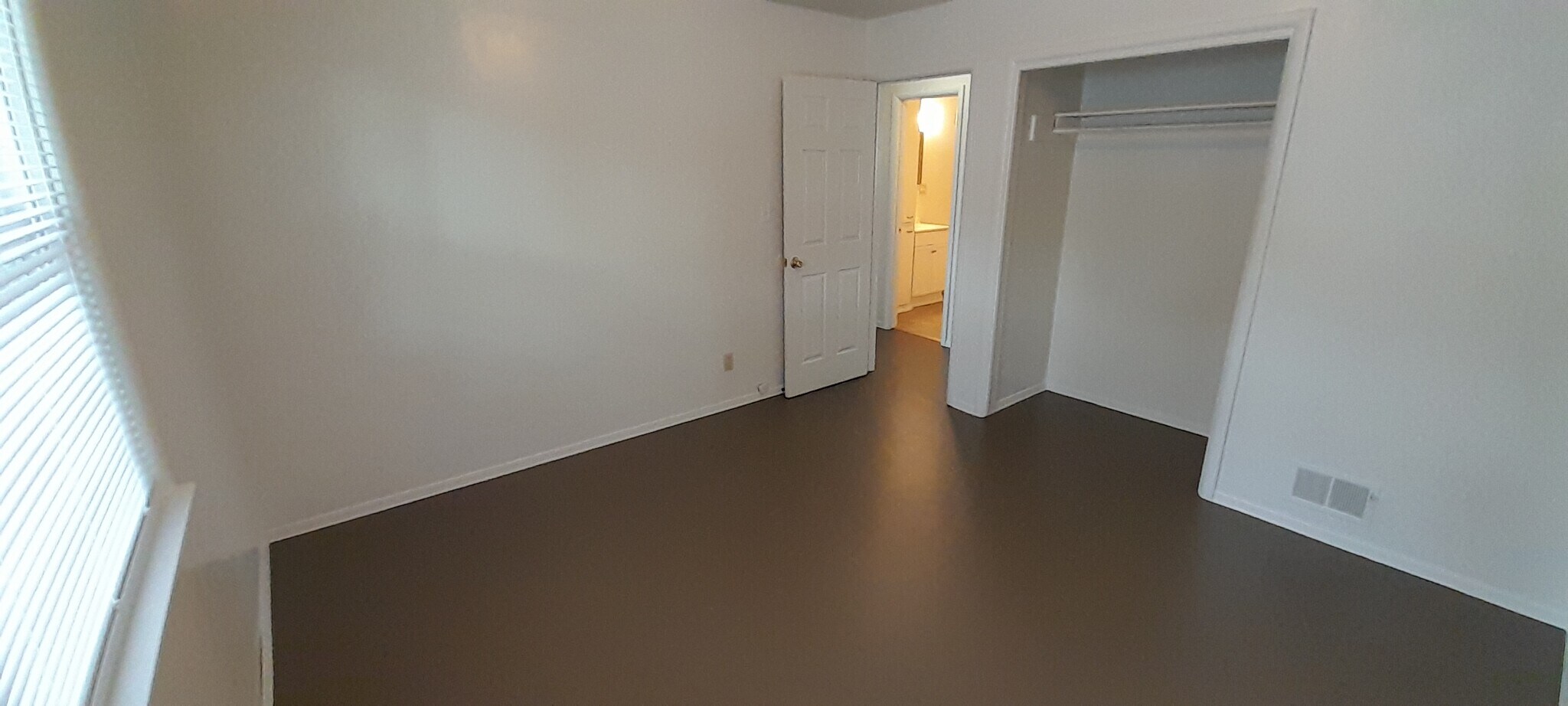 Bed 1 (c) - 3934 N Nevada St