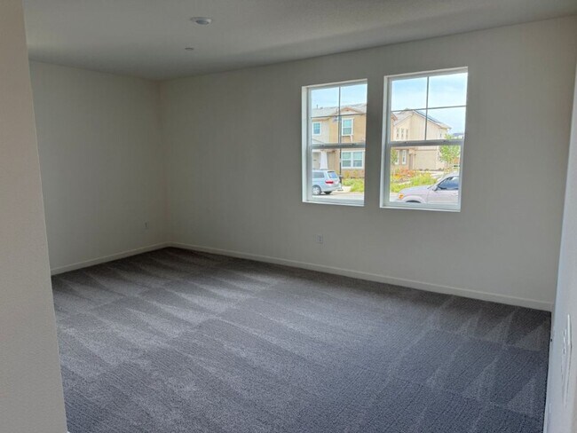 Building Photo - Brand New Desirable One Lake Subdivision -...