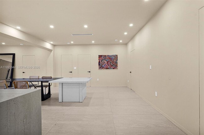 Building Photo - 4721 NW 6th Ave